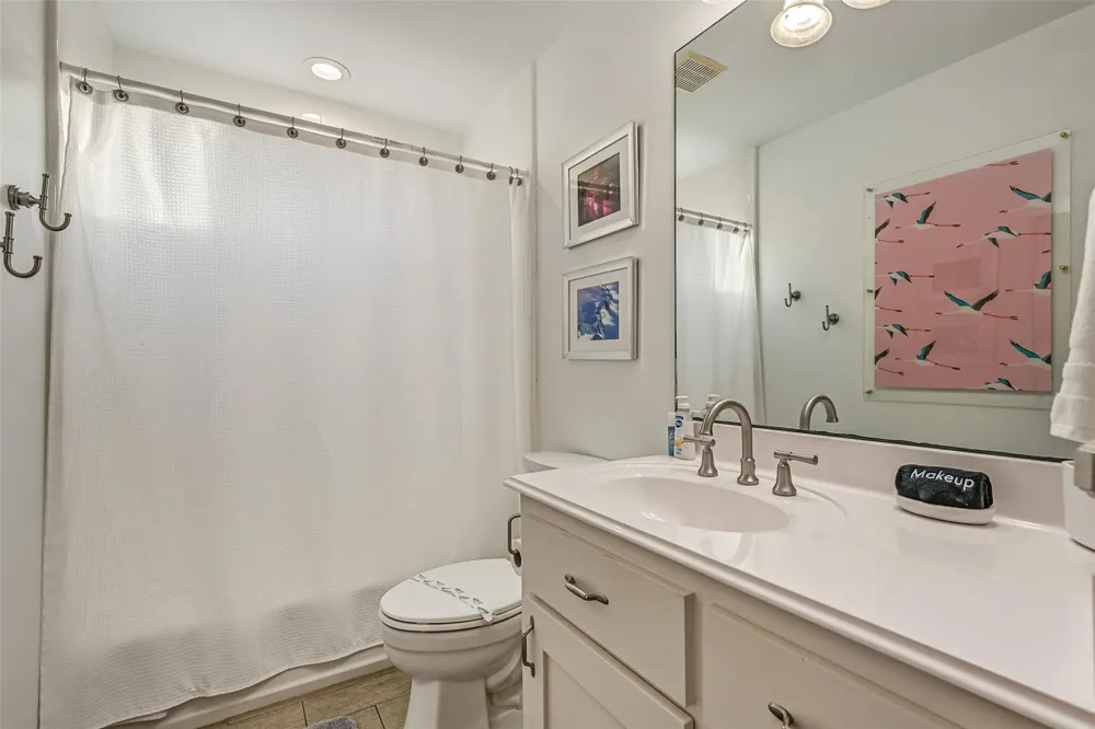 14458 Spyglass Circle Galveston, TX 77554