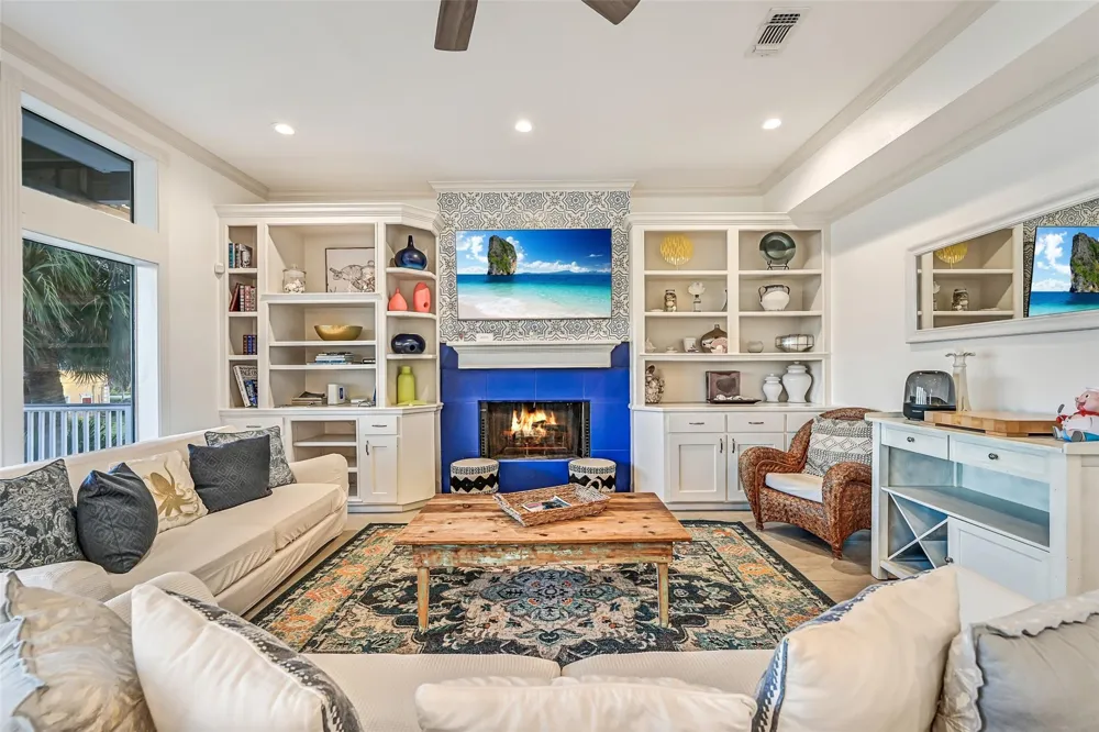 14458 Spyglass Circle Galveston, TX 77554