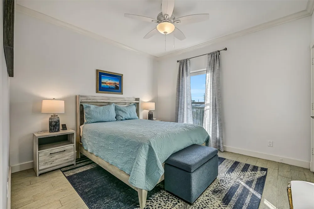 14458 Spyglass Circle Galveston, TX 77554