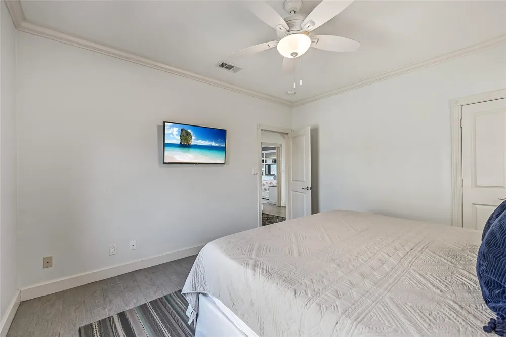 14458 Spyglass Circle Galveston, TX 77554
