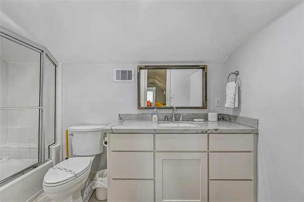 14458 Spyglass Circle Galveston, TX 77554