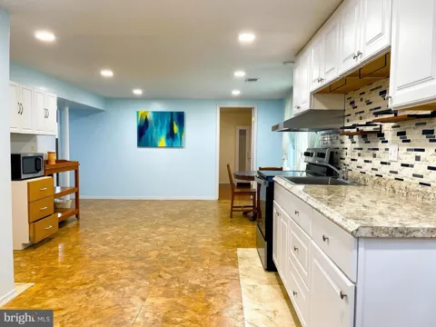 9122 BRIDGEWATER STREET #UNIT A