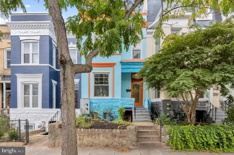 48 Q STREET NE #A
