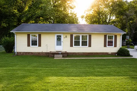 701 Herb Dr