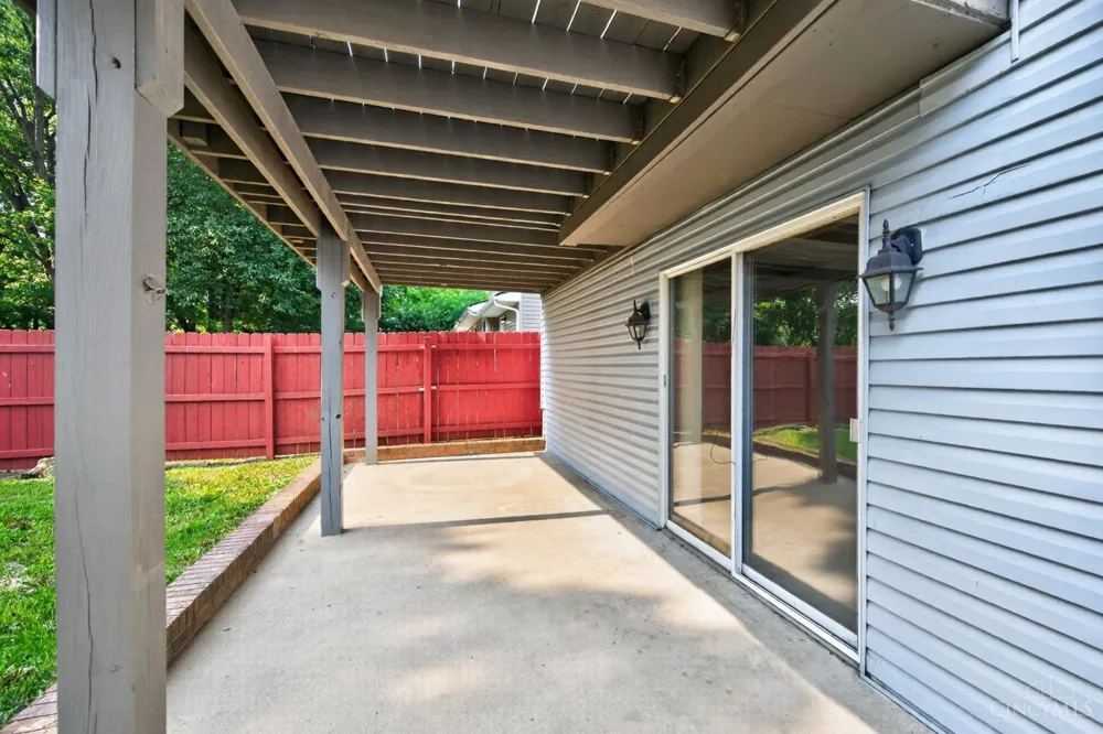 414 Holland Drive Trenton, OH 45067