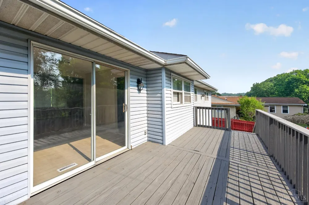 414 Holland Drive Trenton, OH 45067