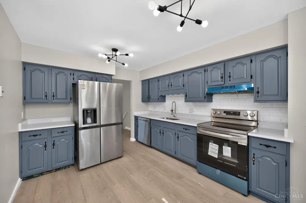 414 Holland Drive Trenton, OH 45067