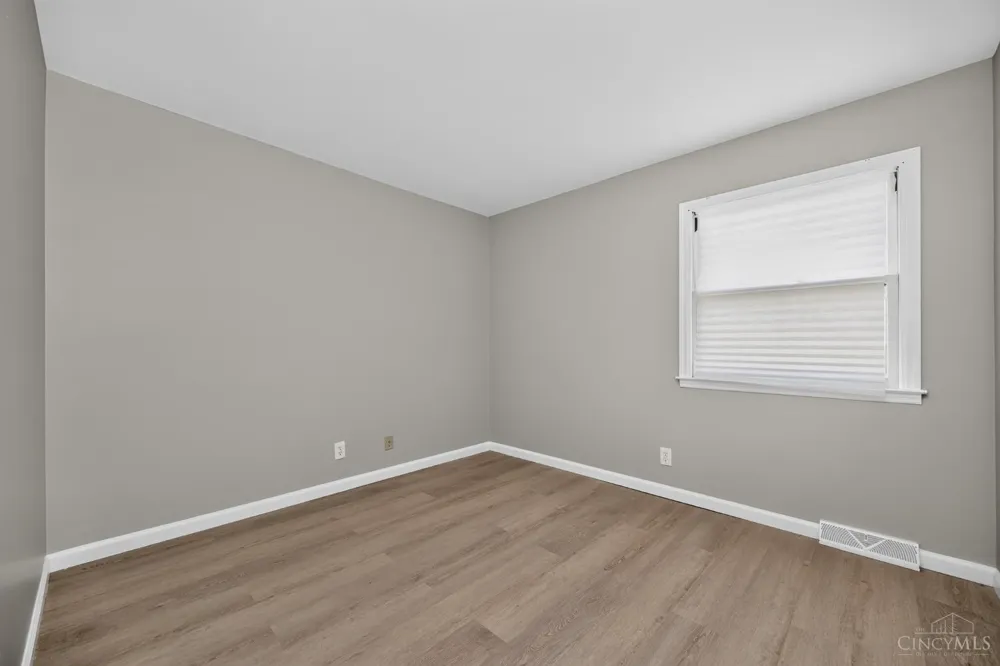 414 Holland Drive Trenton, OH 45067