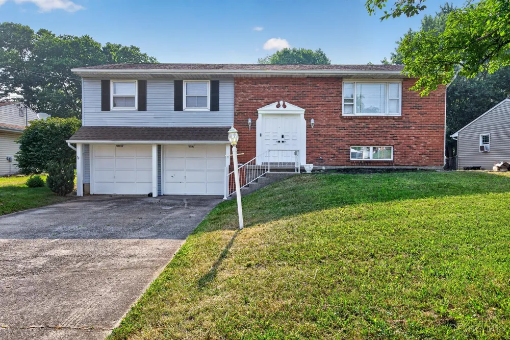 414 Holland Drive Trenton, OH 45067