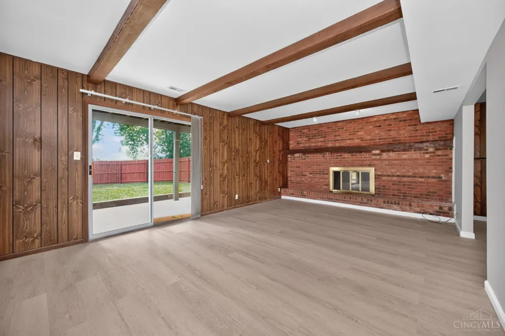 414 Holland Drive Trenton, OH 45067