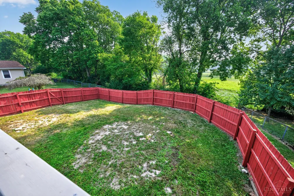 414 Holland Drive Trenton, OH 45067