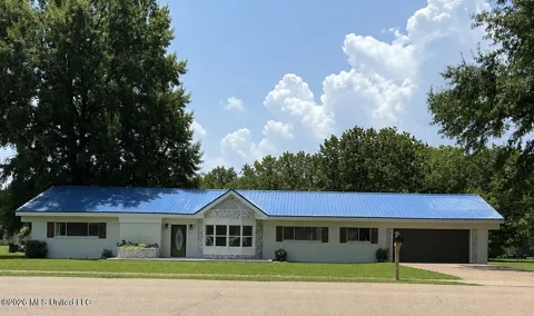 237 W Central Avenue