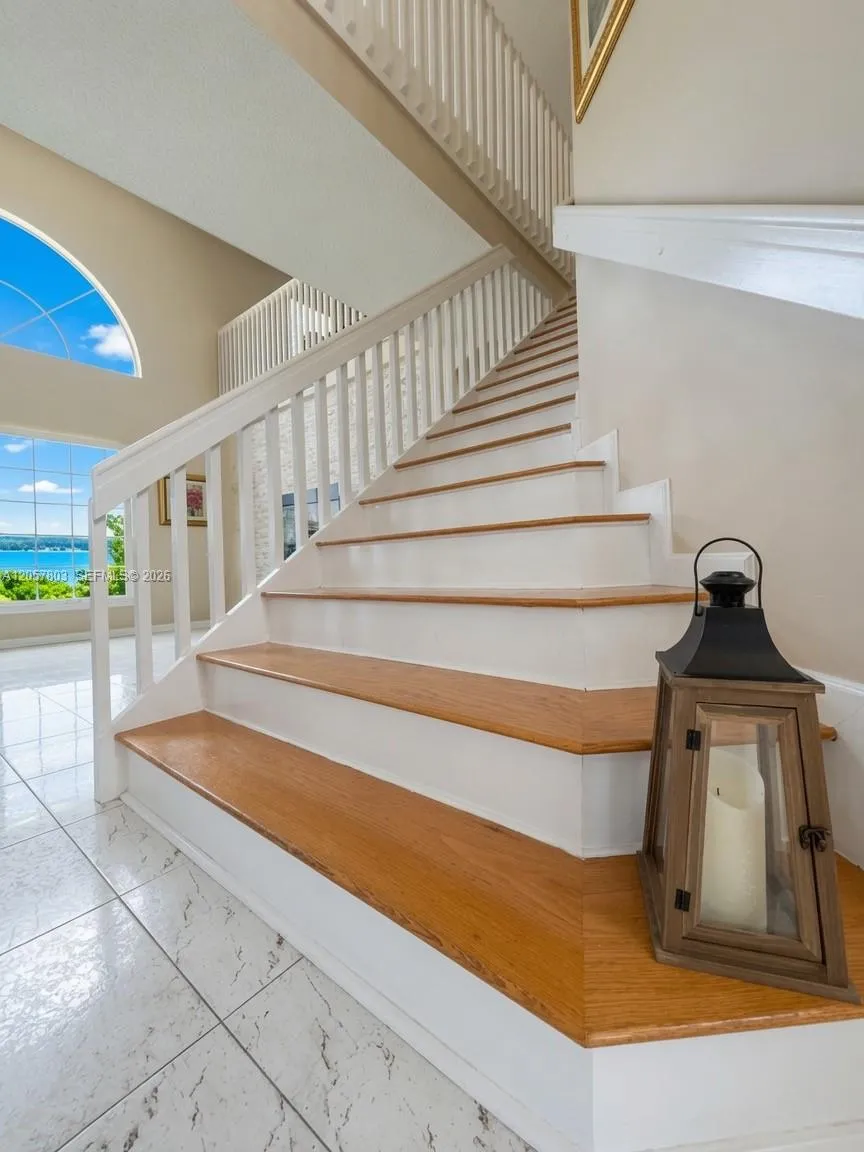 340 SW 167th Ave Pembroke Pines, FL 33027