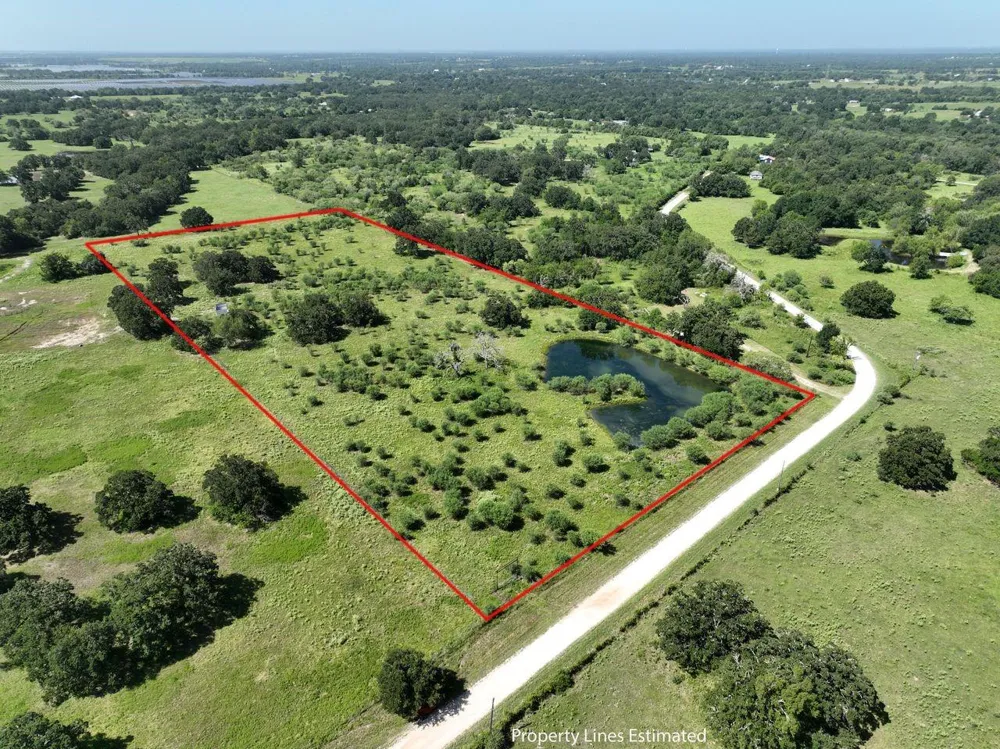 6823 Fawn Oaks Ridge Iola, TX 77861