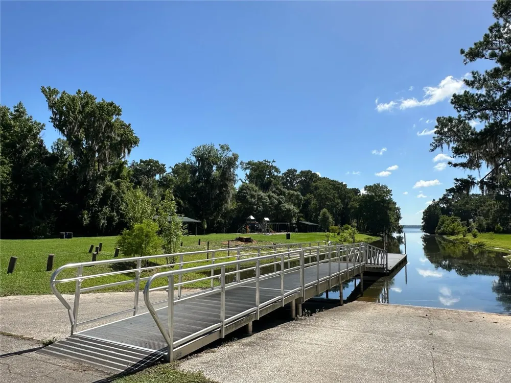 SE HAWTHORNE ROAD Gainesville, FL 32641