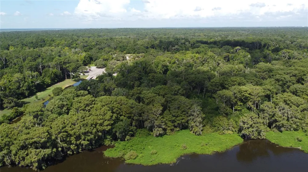 SE HAWTHORNE ROAD Gainesville, FL 32641