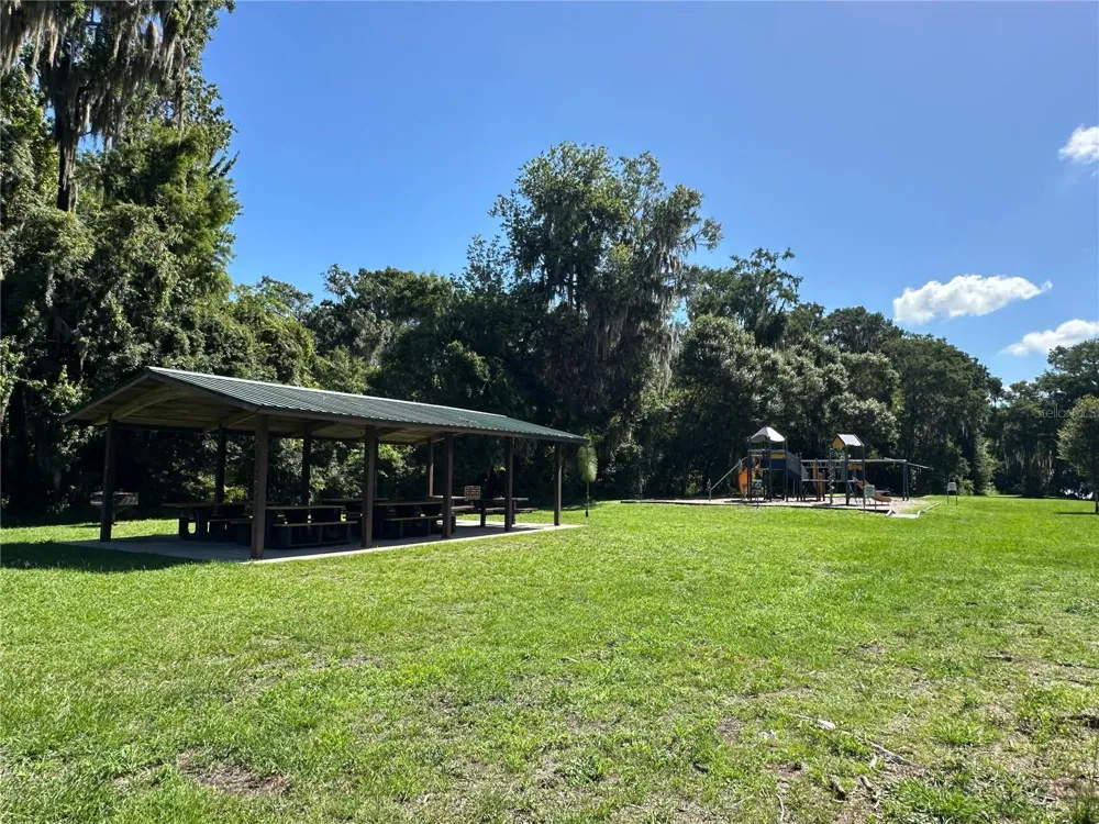 SE HAWTHORNE ROAD Gainesville, FL 32641