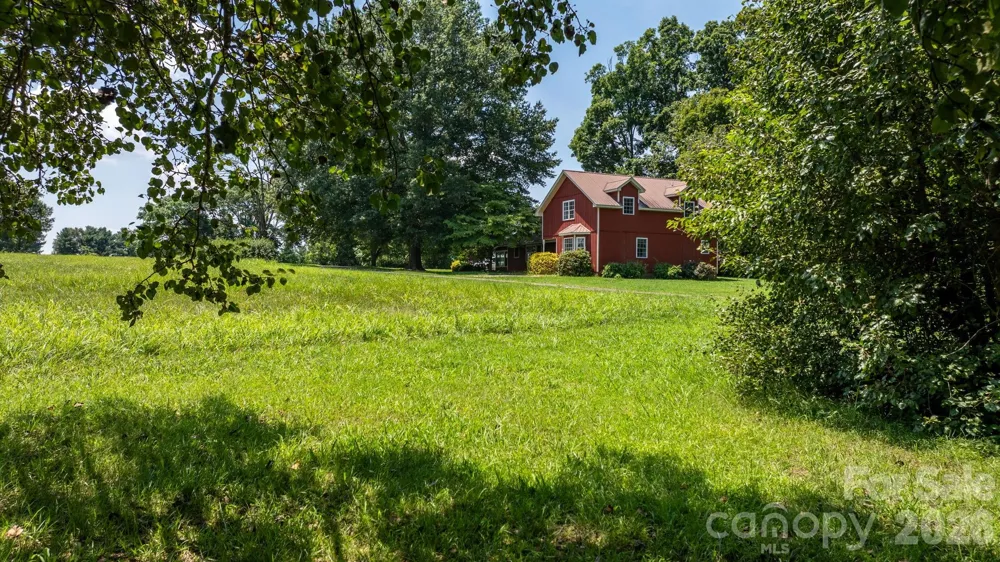 2097 Hermit Trail Newton, NC 28658