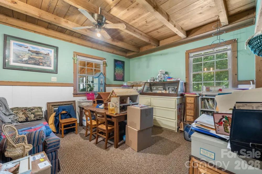 2097 Hermit Trail Newton, NC 28658
