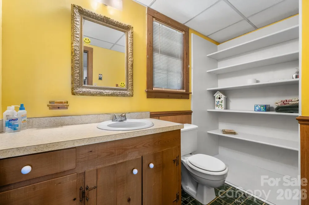 2097 Hermit Trail Newton, NC 28658