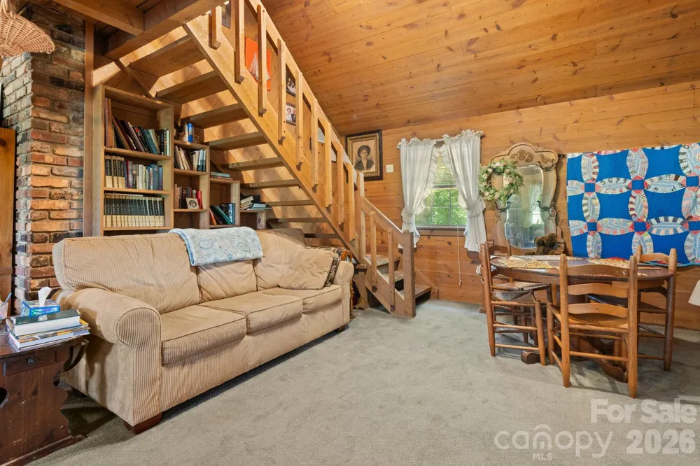2097 Hermit Trail Newton, NC 28658