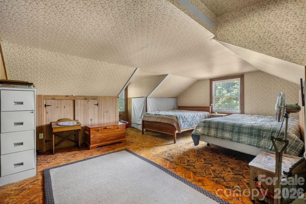 2097 Hermit Trail Newton, NC 28658