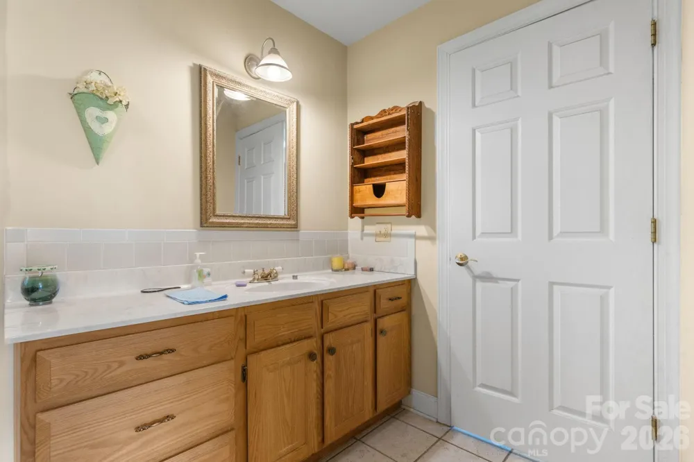 2097 Hermit Trail Newton, NC 28658