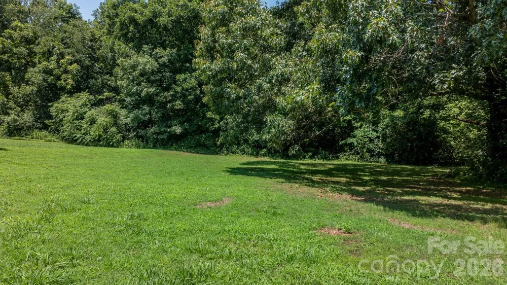 2097 Hermit Trail Newton, NC 28658
