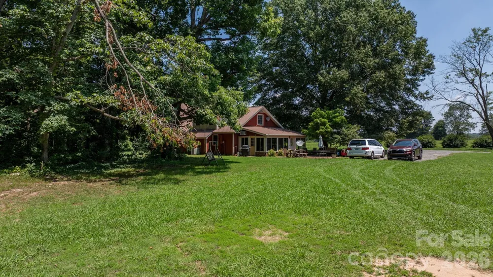 2097 Hermit Trail Newton, NC 28658