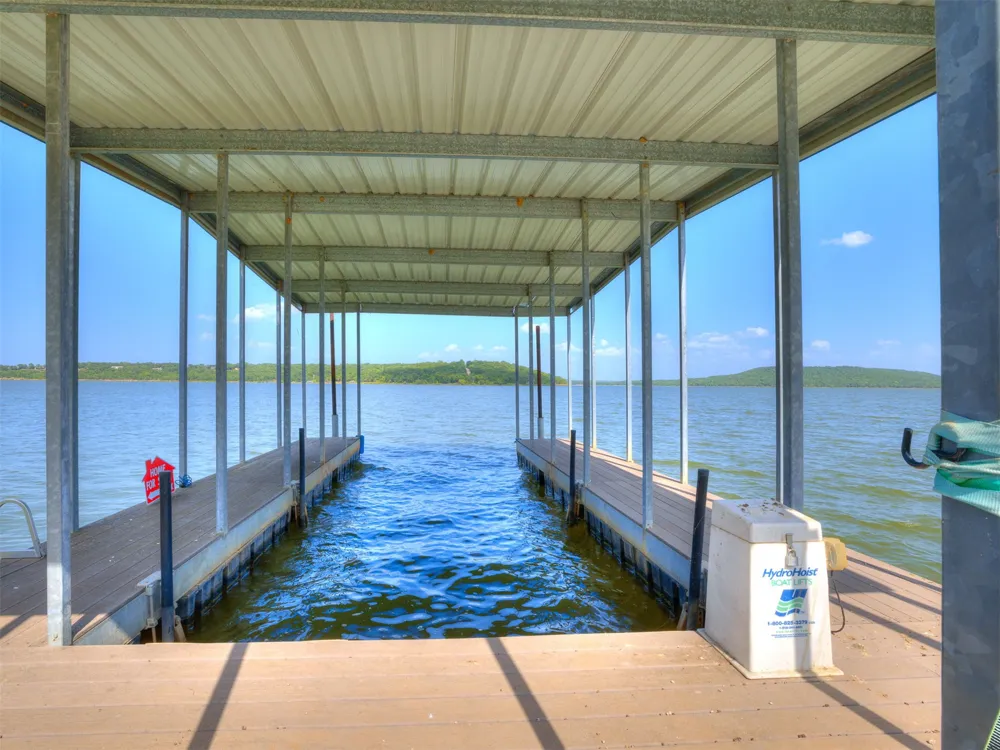 387 Holiday Hills Road Eufaula, OK 74432