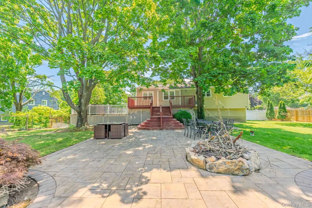 337 Burr Road East Northport, NY 11731