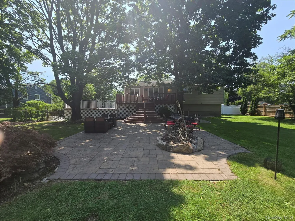 337 Burr Road East Northport, NY 11731