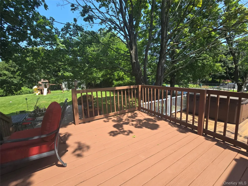 337 Burr Road East Northport, NY 11731