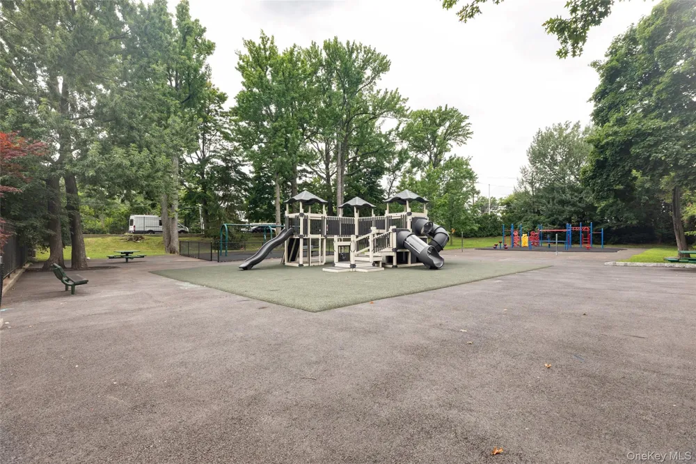 72 Edgewater Park Drive #72C Bronx, NY 10465