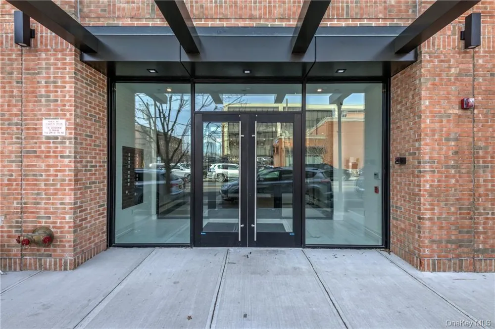 110 Chatsworth Avenue #401 Larchmont, NY 10538