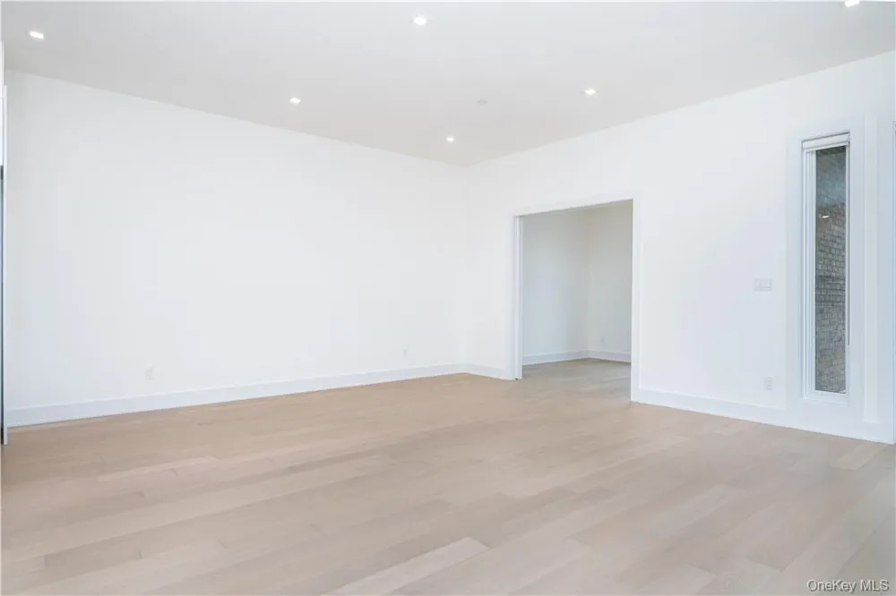 110 Chatsworth Avenue #401 Larchmont, NY 10538