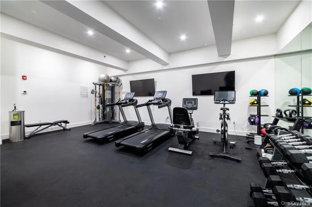 110 Chatsworth Avenue #401 Larchmont, NY 10538