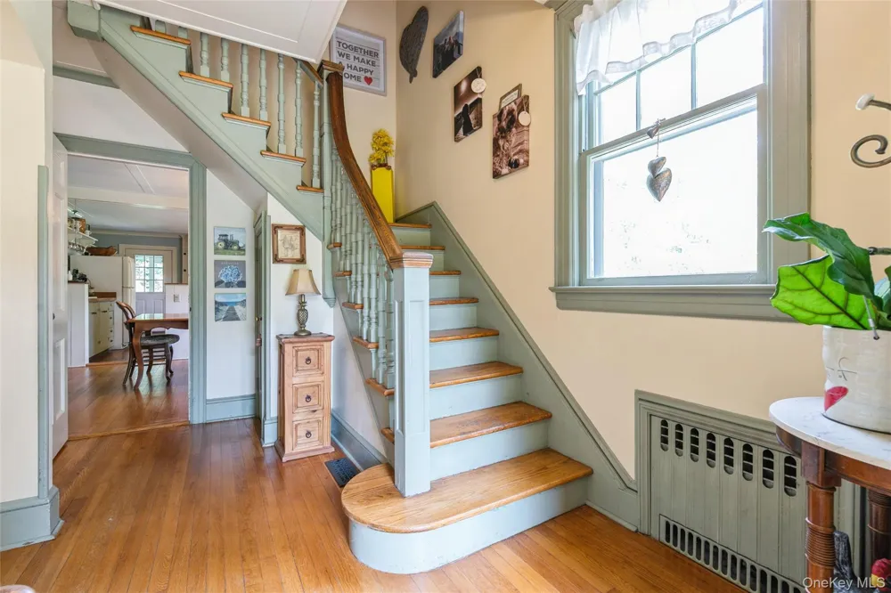 200 Greene Avenue Sayville, NY 11782