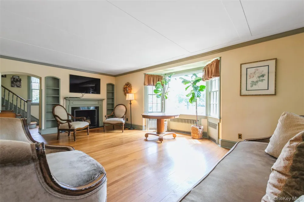 200 Greene Avenue Sayville, NY 11782