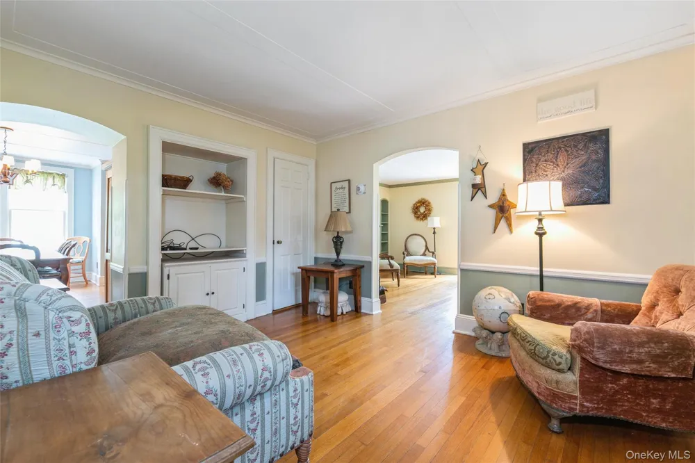 200 Greene Avenue Sayville, NY 11782