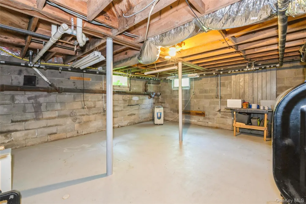 200 Greene Avenue Sayville, NY 11782