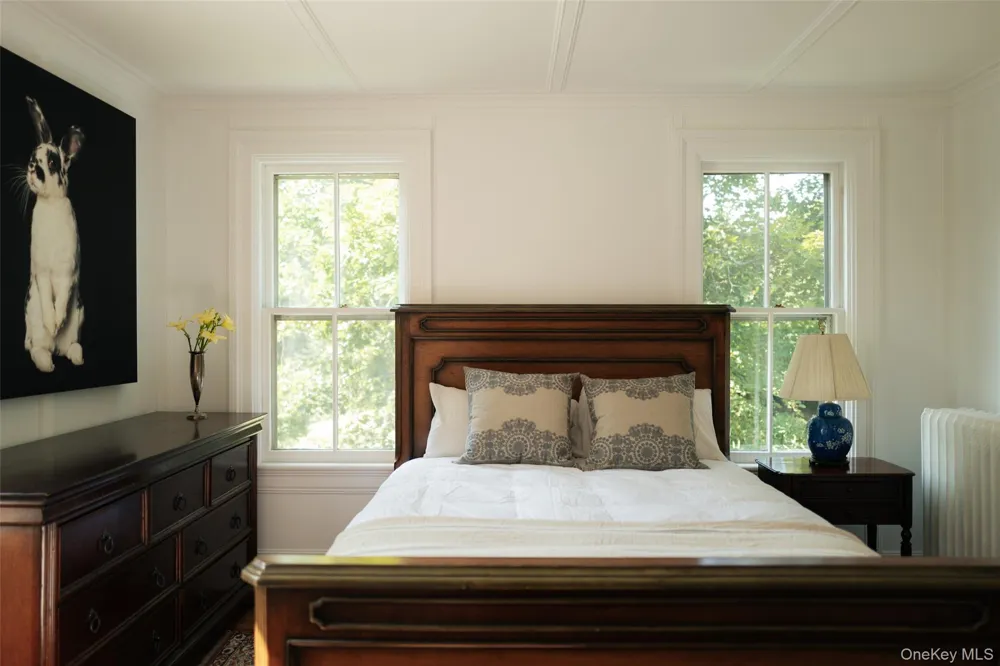 62 Livingston Street Rhinebeck, NY 12572