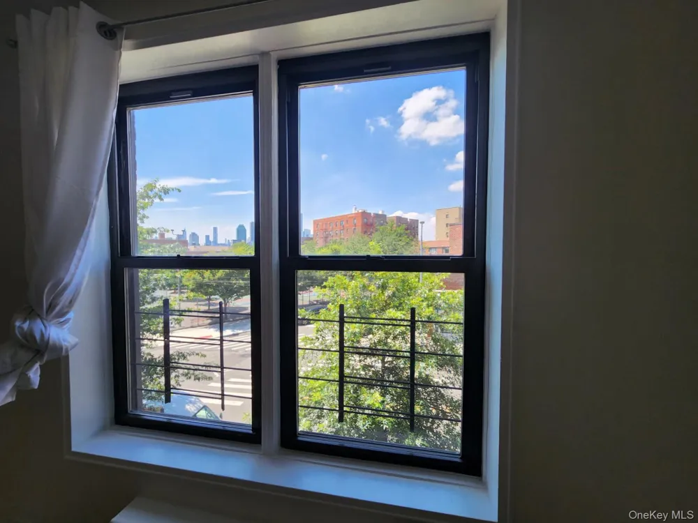48-21 40th St. #2E Sunnyside, NY 11104