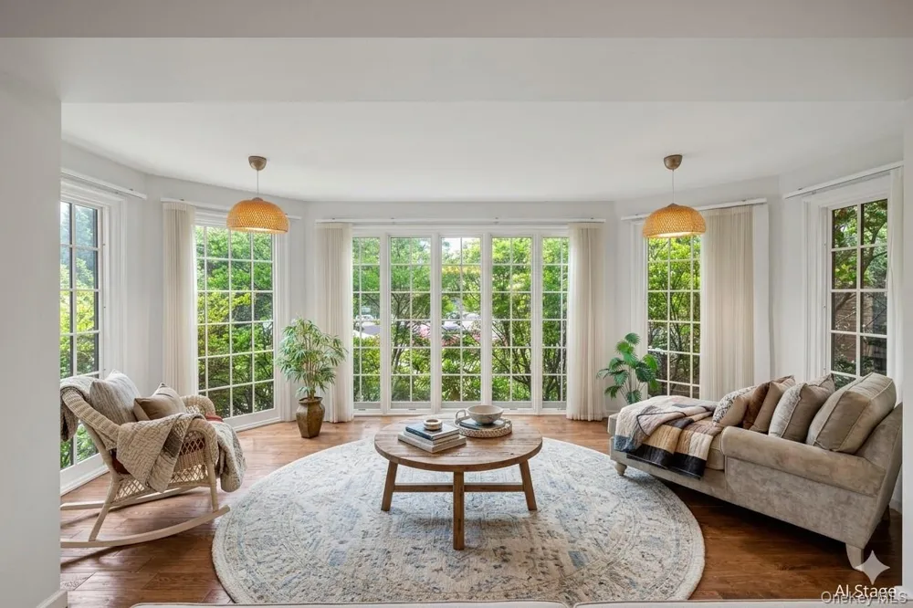64 Dartmouth Street Forest Hills, NY 11375