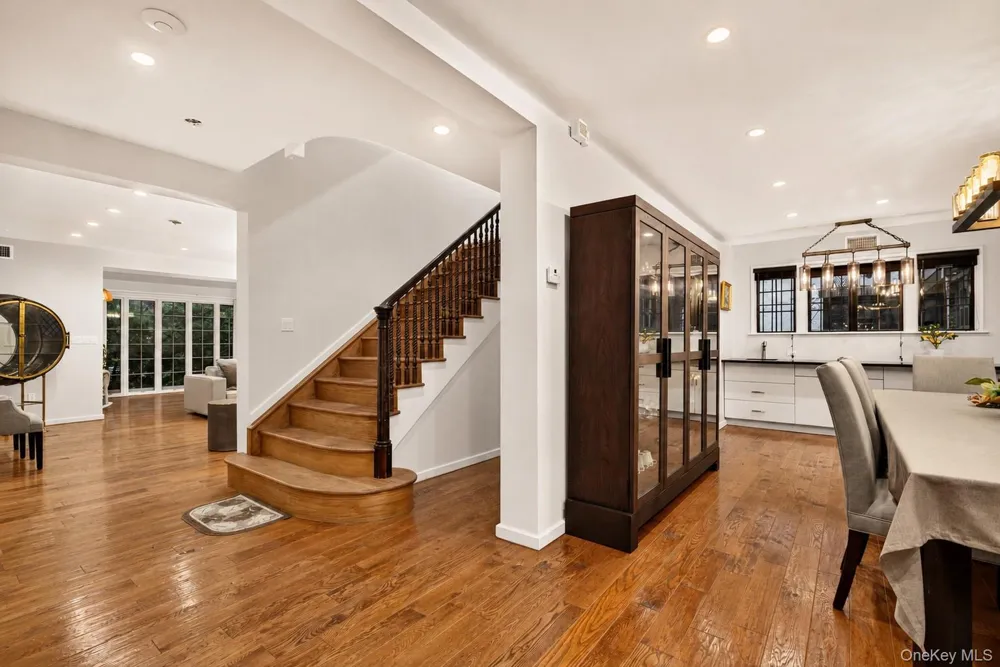64 Dartmouth Street Forest Hills, NY 11375