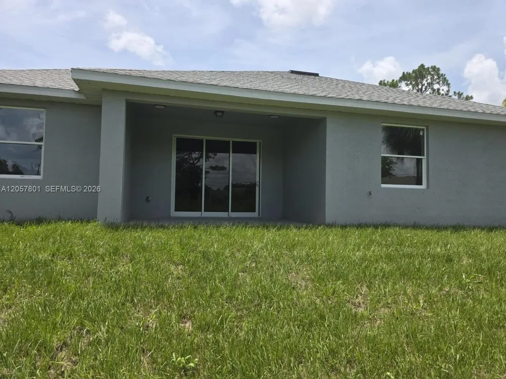 3852 HOPEVALE ST Fort Myers, FL 33905