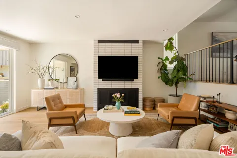 4707 La Villa Marina