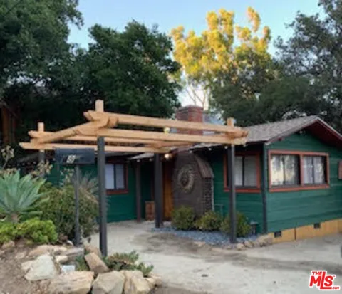 8808 CHATLAKE DRIVE
