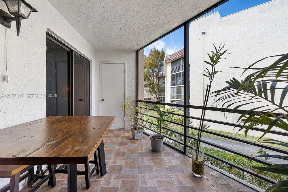 6655 W Broward Blvd #200 Plantation, FL 33317