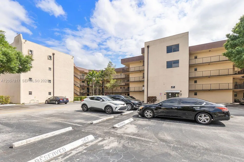 6655 W Broward Blvd #200 Plantation, FL 33317